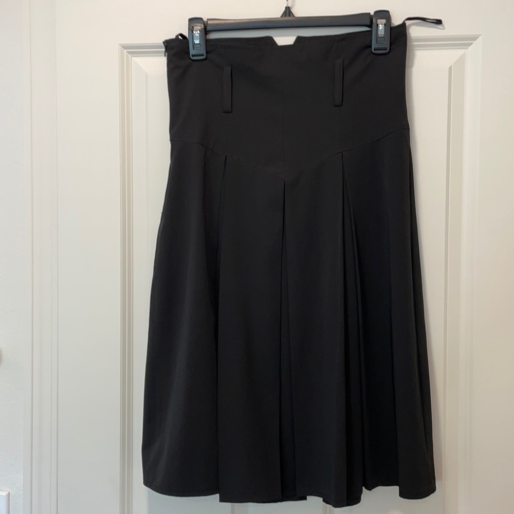 Black skirt